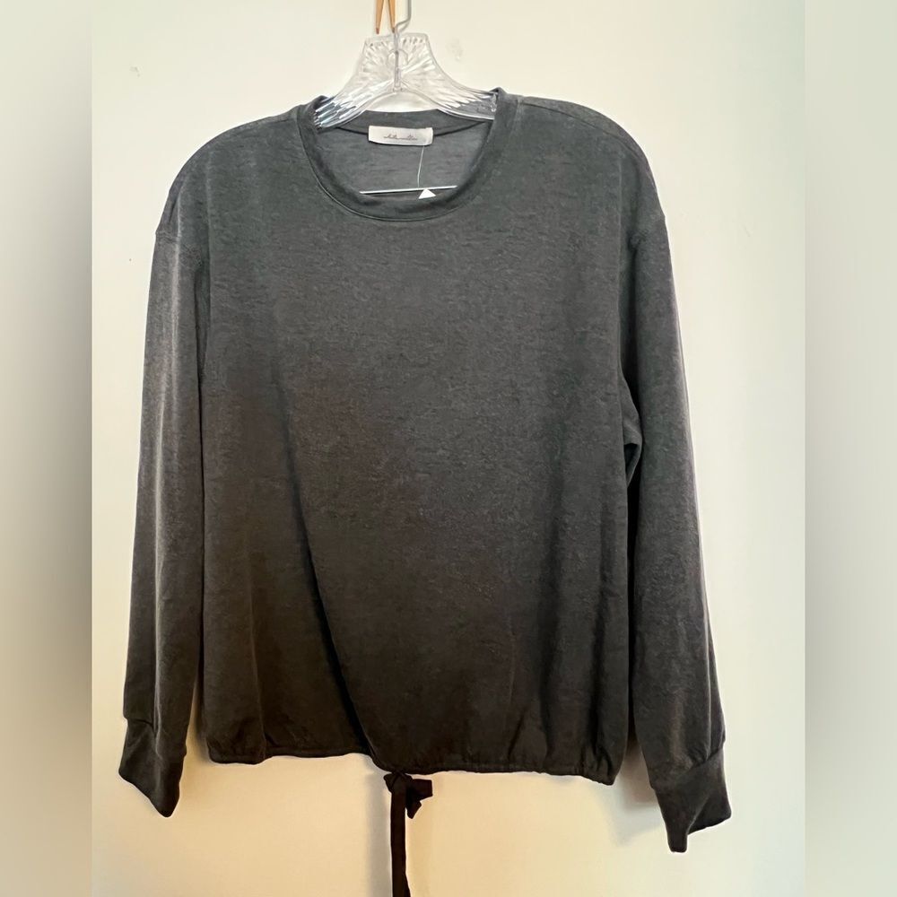 White Willow Gray Long Sleeve Top